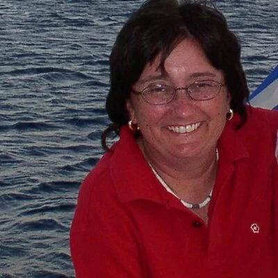 Nancy Harhut