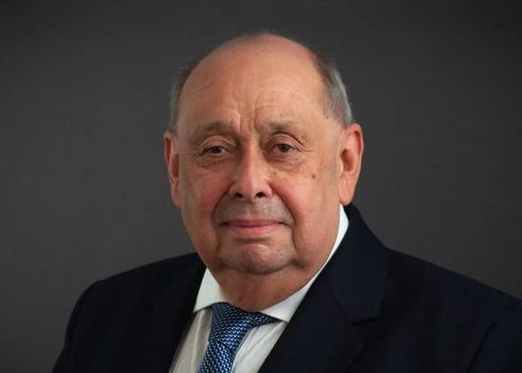 Tony Pattison Retires From His Roles as Fiske Chairman and Exec Director