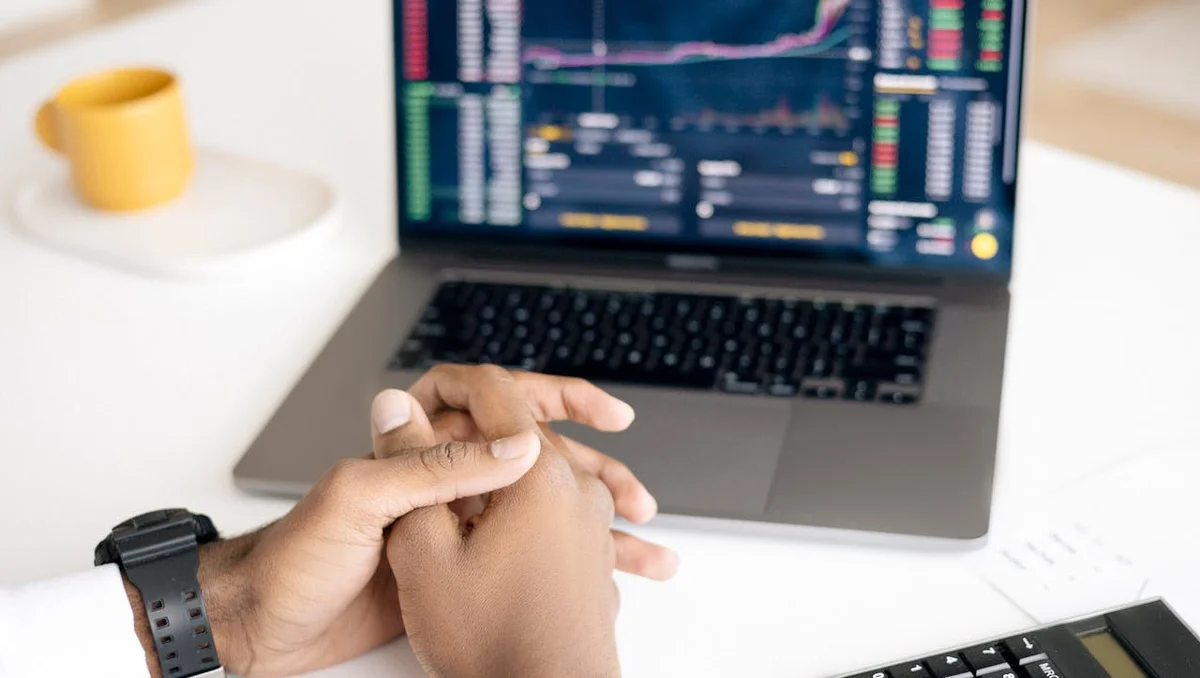 How to Centralize Pricing Across Multiple Hotels and Keep Control