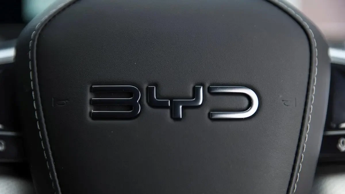 BYD Unveils DM-I Hybrid Technology, to Launch ‘Seal U SUV’ in India This Year