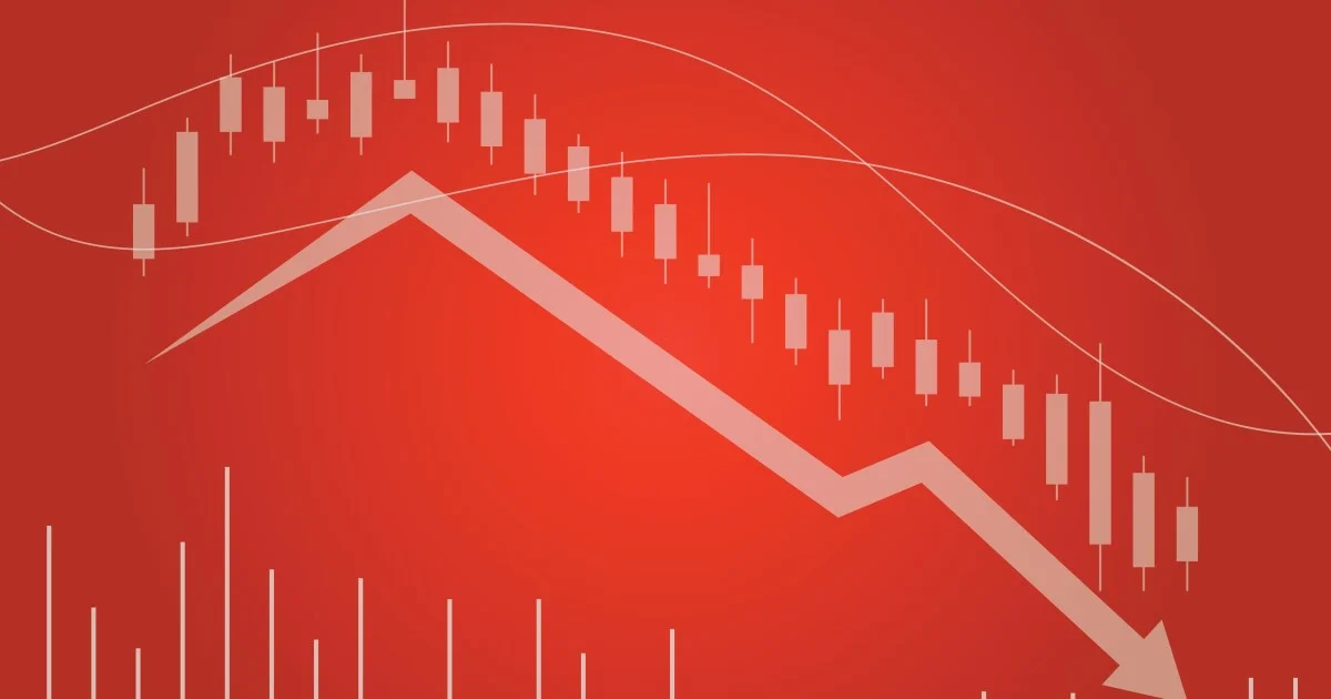 Crude Prices Plunge as More Tankers Traverse Strait