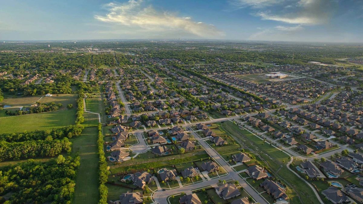 Nashville, Miami and Austin–Once Pandemic Homebuying Hotspots–Are This Spring’s Strongest Buyer’s Markets