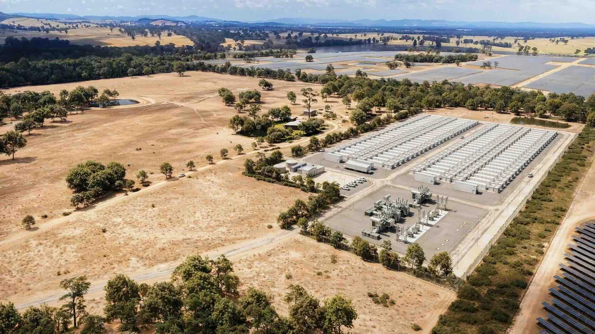 Developer of Australia’s Most Powerful Battery Gets Green Light for New Four-Hour Project