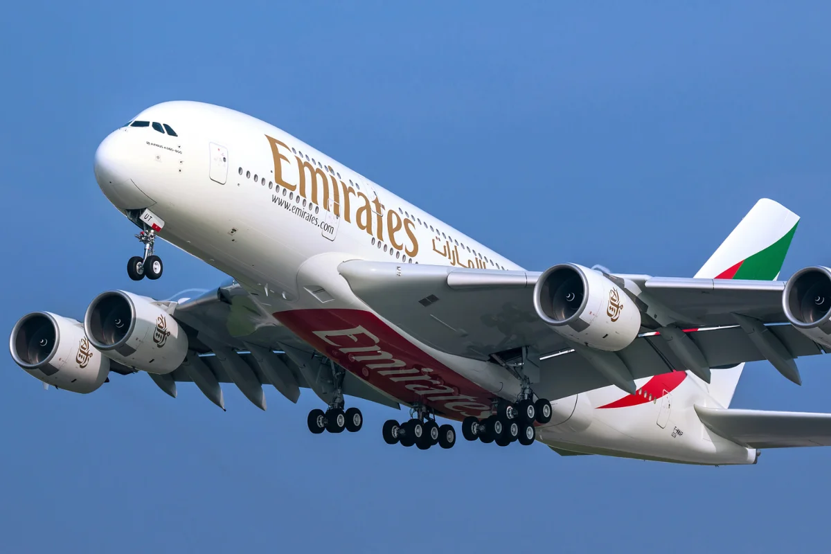 Emirates Forced to Ground Five A380 Superjumbos After Regulators Warn of Cracks Found in Wings