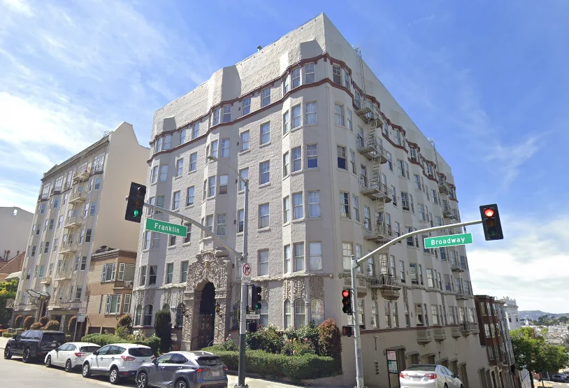 Ballast Acquires Grosvenor Atrium Apartments for $35.5M