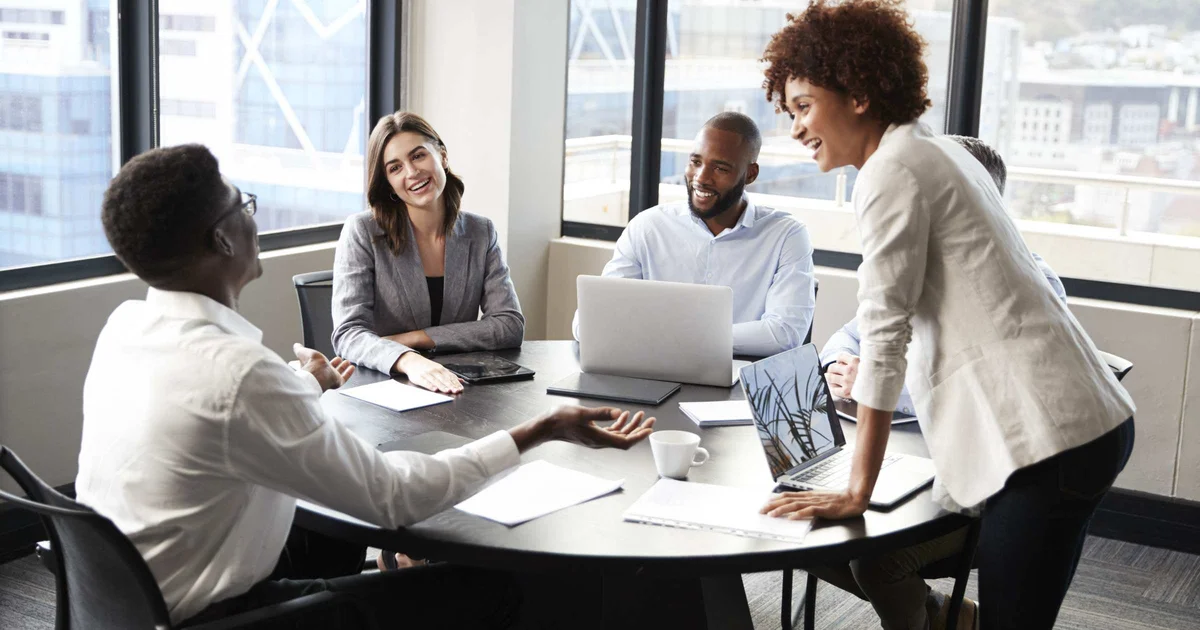 How High-Performing Marketing Teams Influence Late-Stage Deals (Not Just Leads)