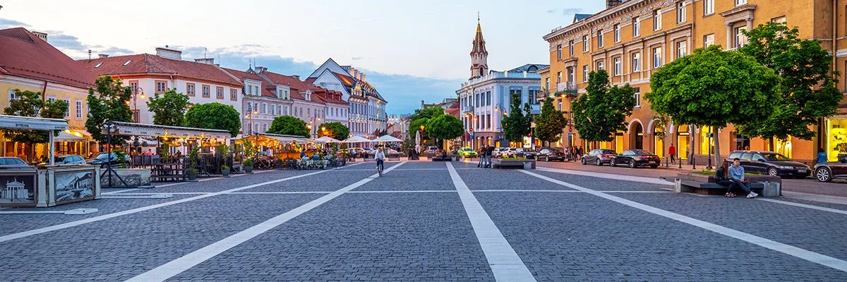Oxylabs secures £130 m investment from Warburg Pincus, becoming Lithuania’s sixth unicorn