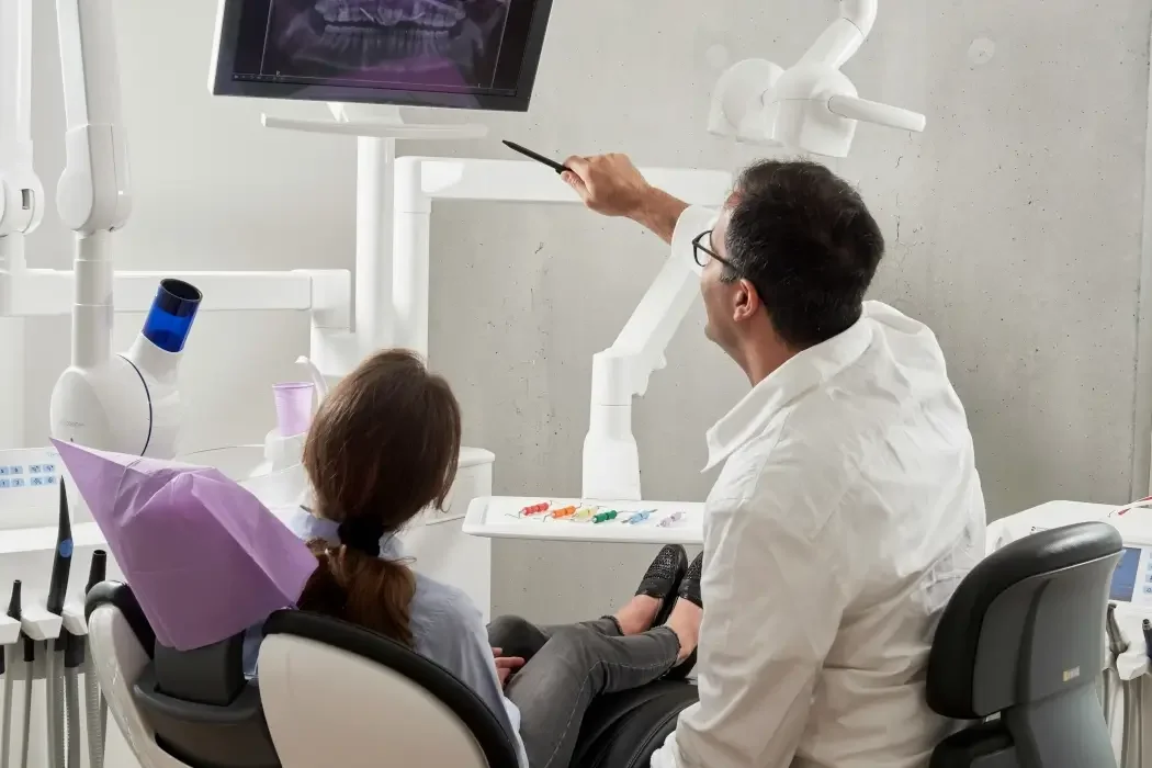 InsideDesk closes $12.6 million USD to grow its dental payment management platform