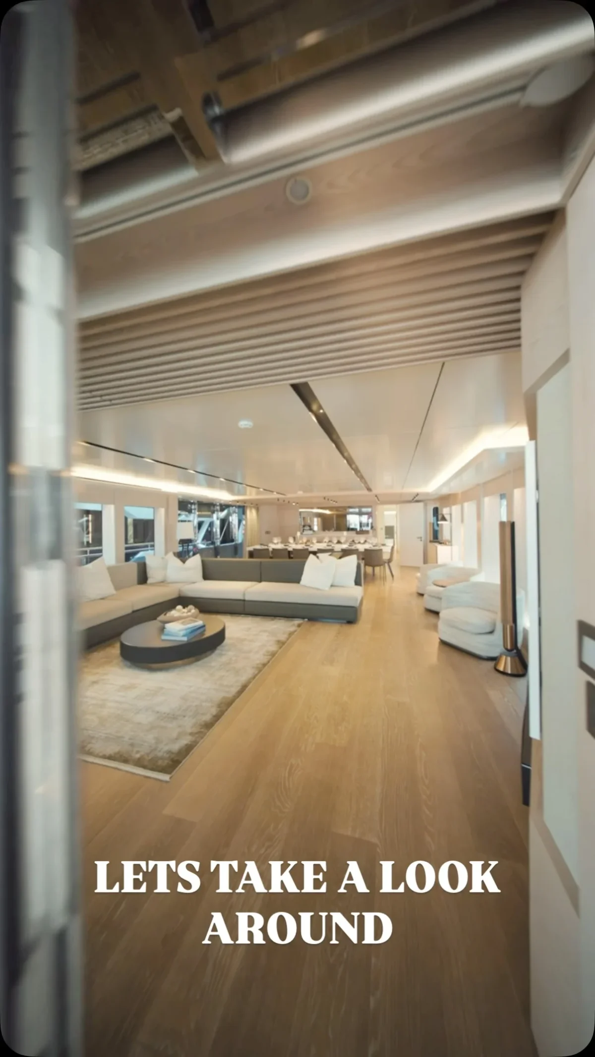 NuMarine 40MXP Stands Out as Show’s Coolest 40m