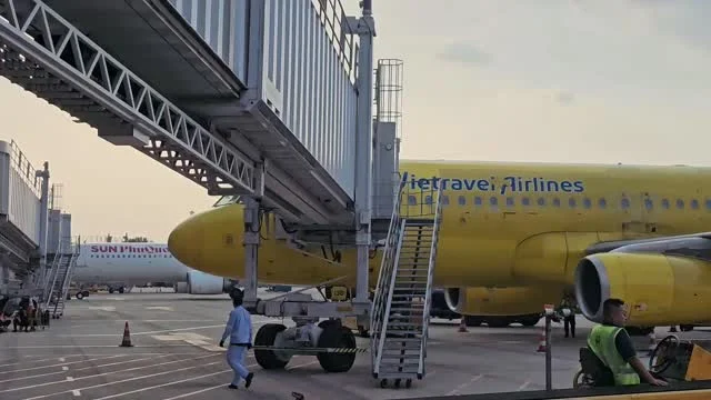 Spirit's Yellow Ghost Fleet Soars in Vietnam