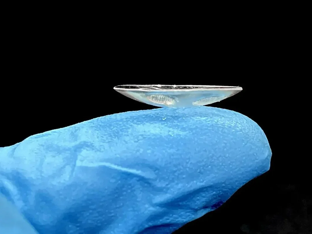 Electronics‑Free Smart Lens Monitors Glaucoma and Releases Medication