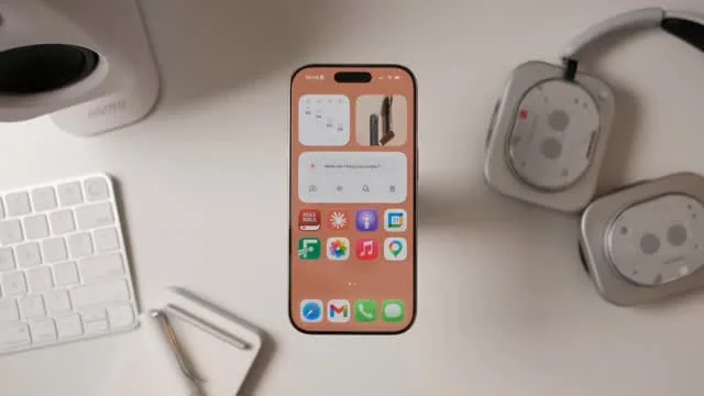 Custom Claude Widgets Put AI First on Your Home Screen