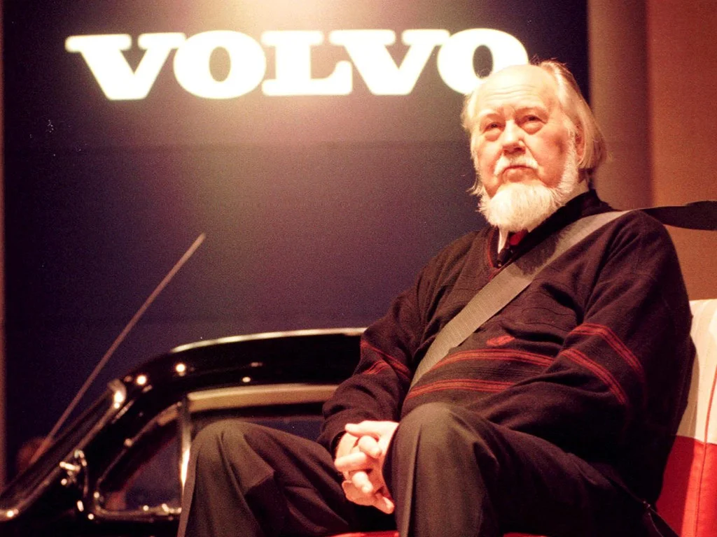 Engineer Gave Away Billion-Dollar Invention, Reshaping the World