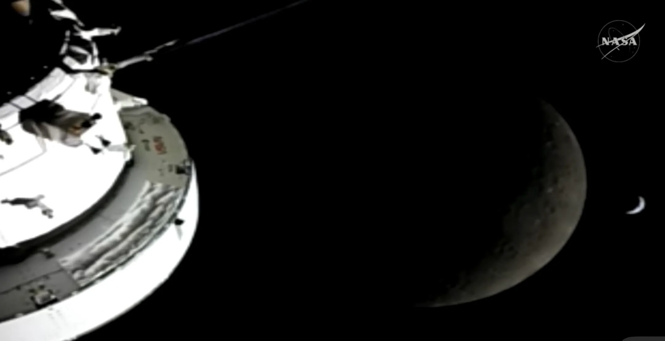 Orion, Moon, Earth: Humanity Captured in One Frame