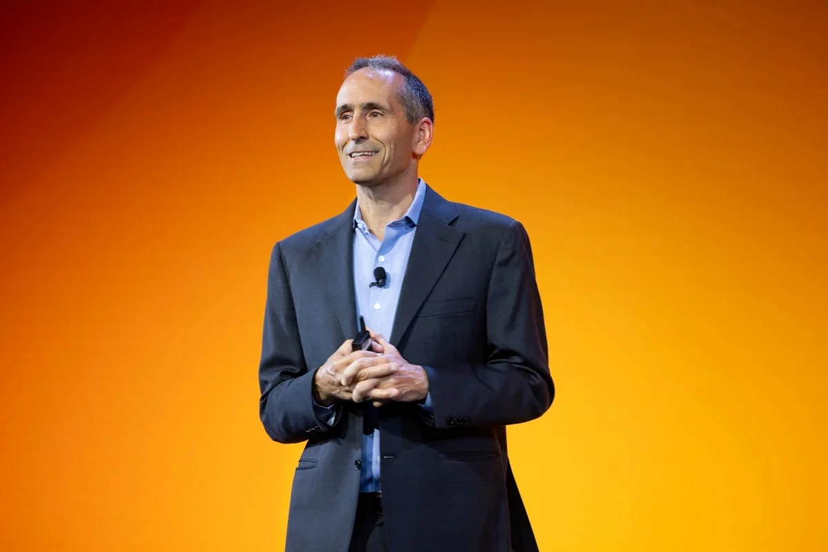Veeva: $36B SaaS Built on $7M Funding