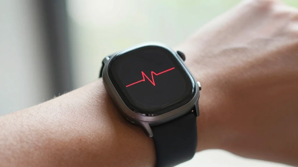 Lactate and Heart‑Rate Adaptations Often Decouple with Training
