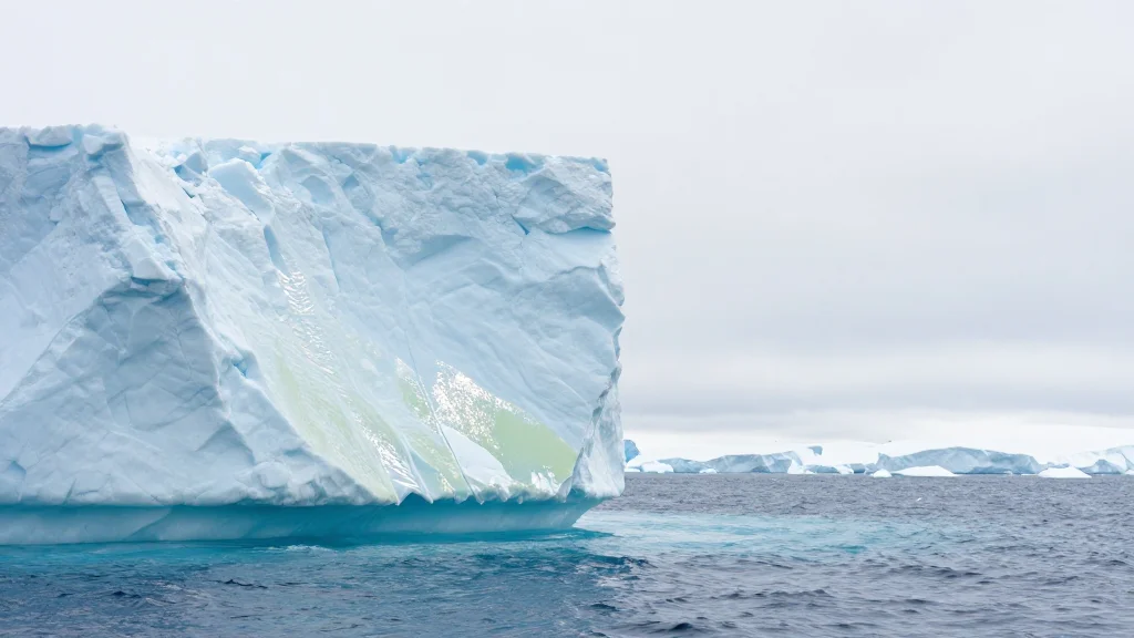 Study Finds West Antarctic Ice Sheet Advanced in Early Pliocene, Redefining Sea‑Level Benchmarks
