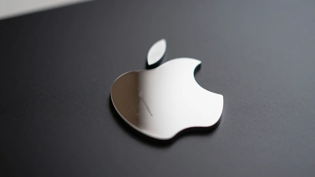 Apple Appoints John Ternus CEO, Tim Cook Moves to Chairman