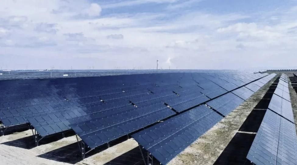 GCL Optoelectronics Wins China’s First Commercial Perovskite-Silicon Tandem PV Module Order