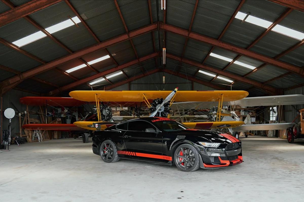 UkieCarbon Completes One-Off Carbon Fiber Interior Project for 2021 Ford Mustang Shelby GT500