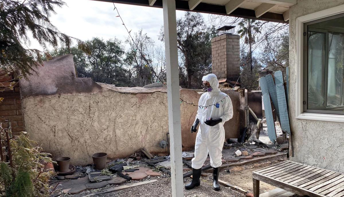 Lead-Rich Ash and Dust Traveled Far Afield of 2025 Los Angeles Fires