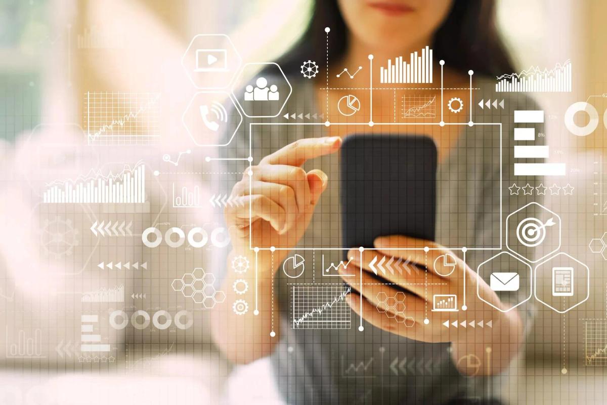 Using Behavioral Data to Improve AI Coaching