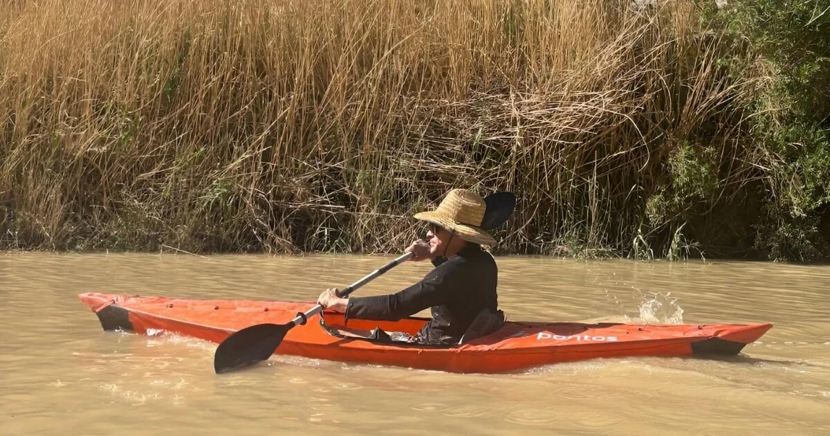 7-Lb Folding Fabric Kayak Packs Down to the Size of a Two-Person Tent