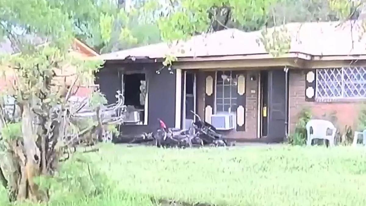 Lawsuit Alleges La. Firefighters Failed to Search for Victims in Deadly House Fire