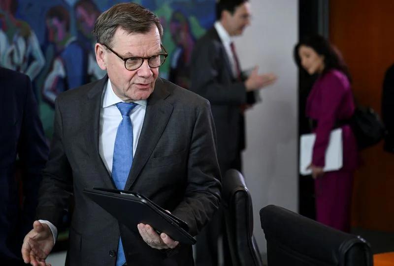 German Minister Says Trump's Iran Talks Announcement Could Mark Turning Point