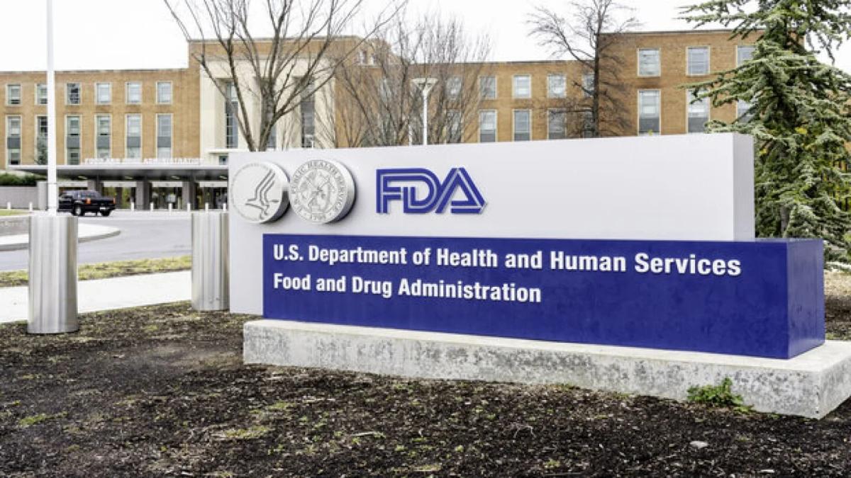 FDA’s Hoeg Reportedly Trying To Hire Friend, Fellow Antidepressant Skeptic
