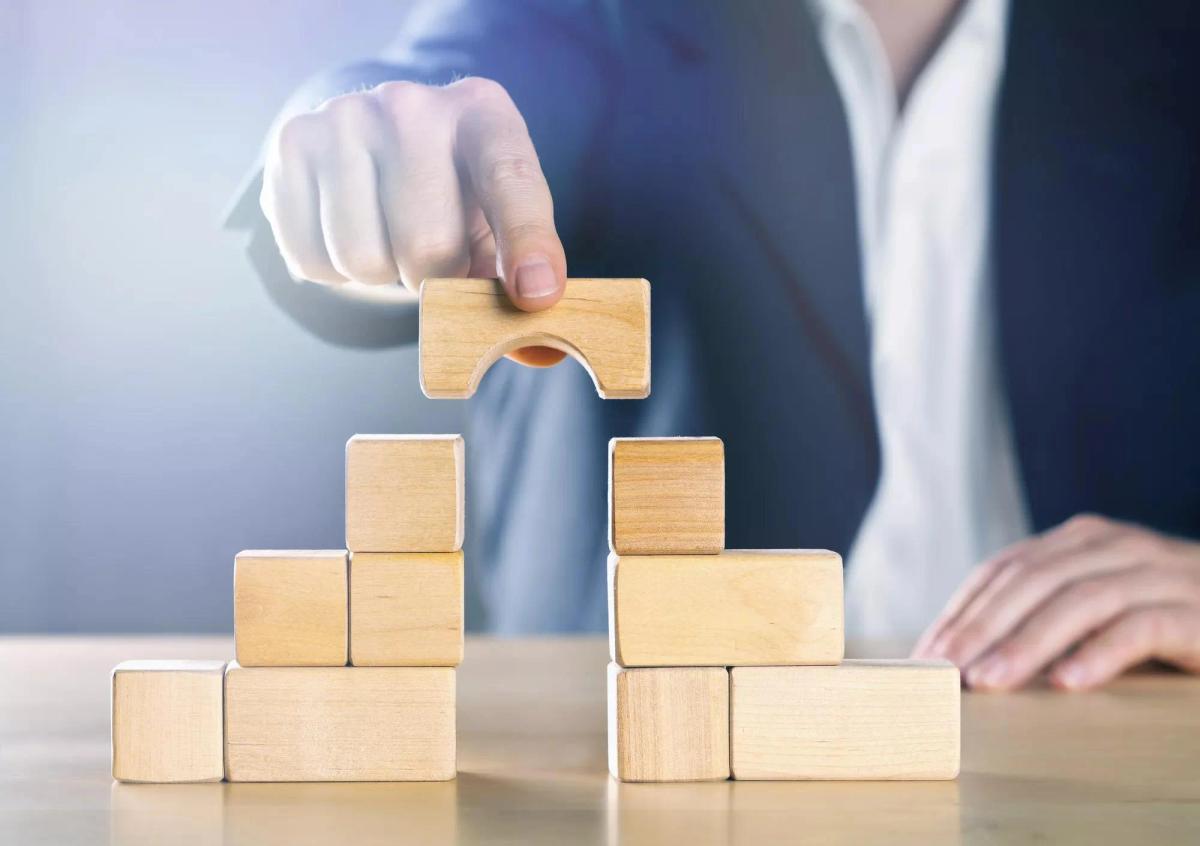 Closing the Skills Gap: What Upskilling Strategies Are Delivering Results