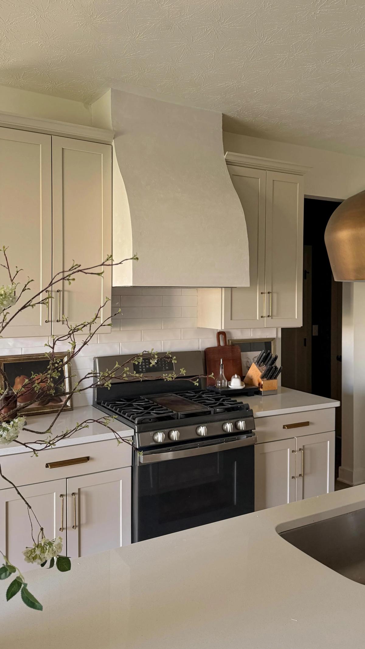 Removing White Makes Kitchens Feel Cozier