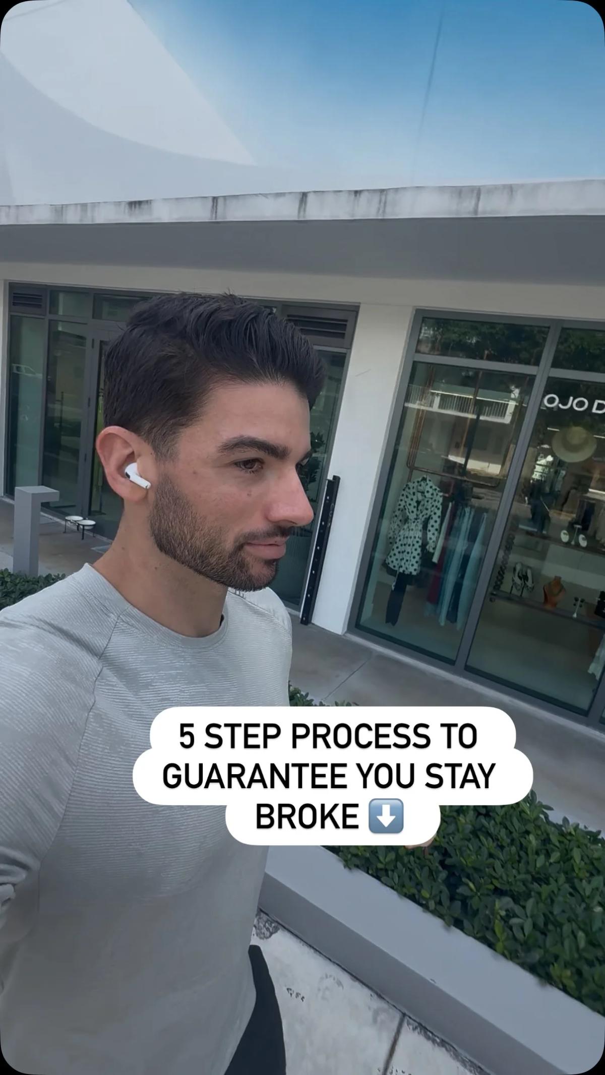 Avoid These 5 Habits to Stop Staying Broke