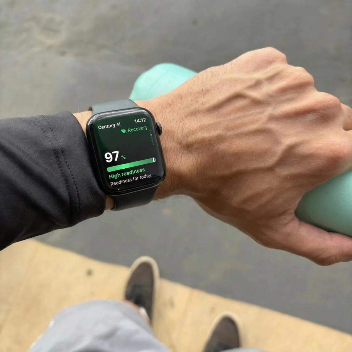 Apple Watch Apps Reveal Recovery, Battery, Fitness Age