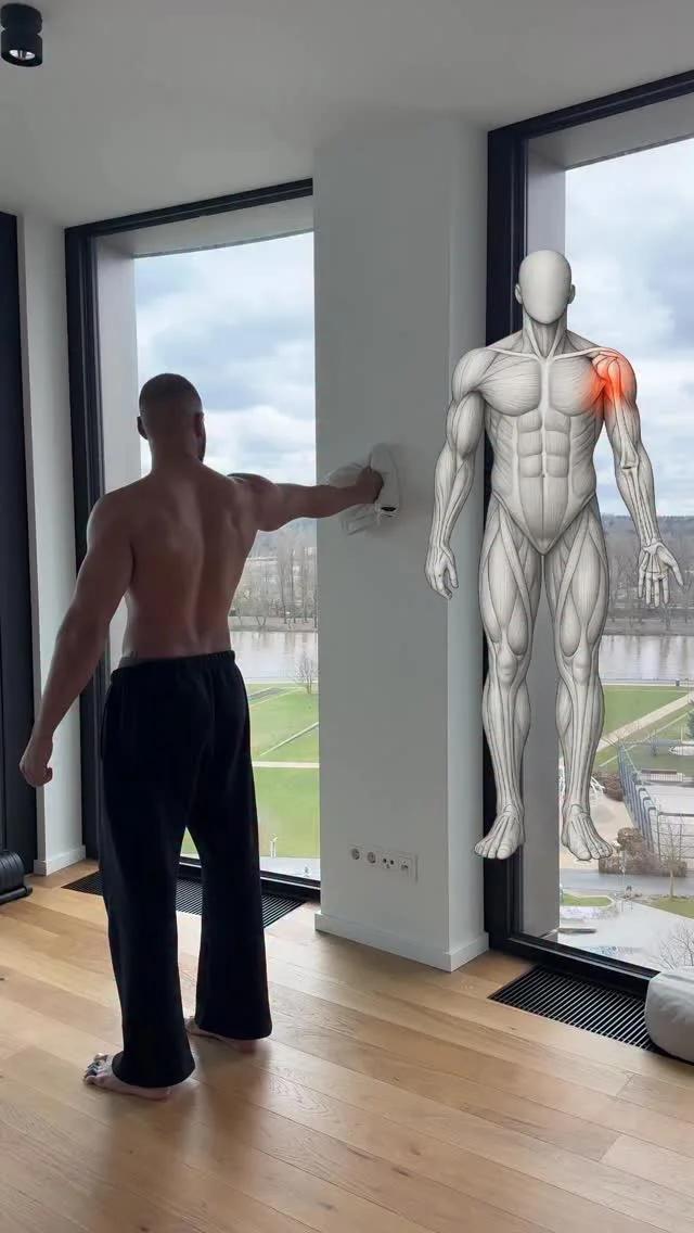 Strengthen Rotator Cuff to Relieve Neck & Shoulder Tension