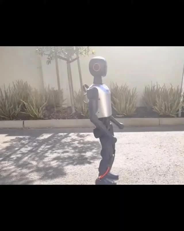 Booster K1: Rugged, Balanced Robot at Quarter Price