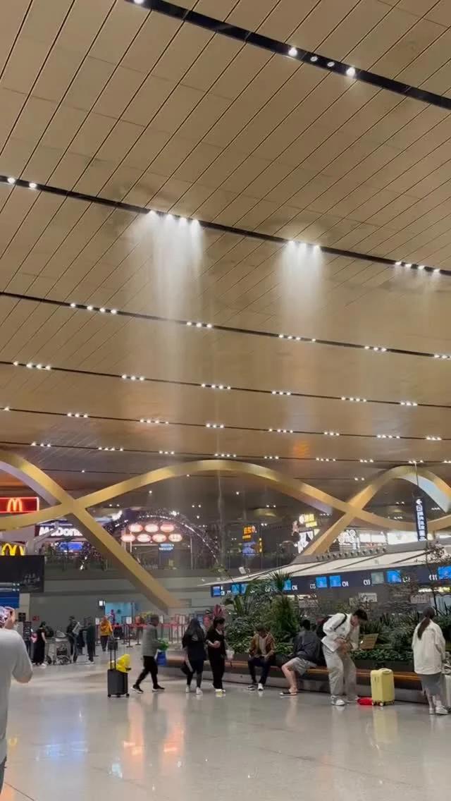 Kunming Airport Transforms Into Indoor Waterfall Amid Storm