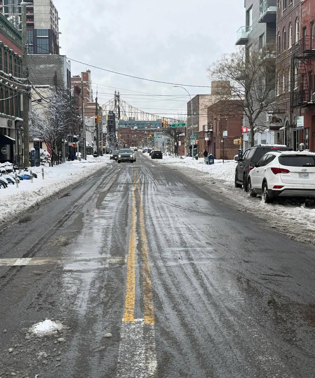 Streets Cleared to Asphalt Within 30 Minutes