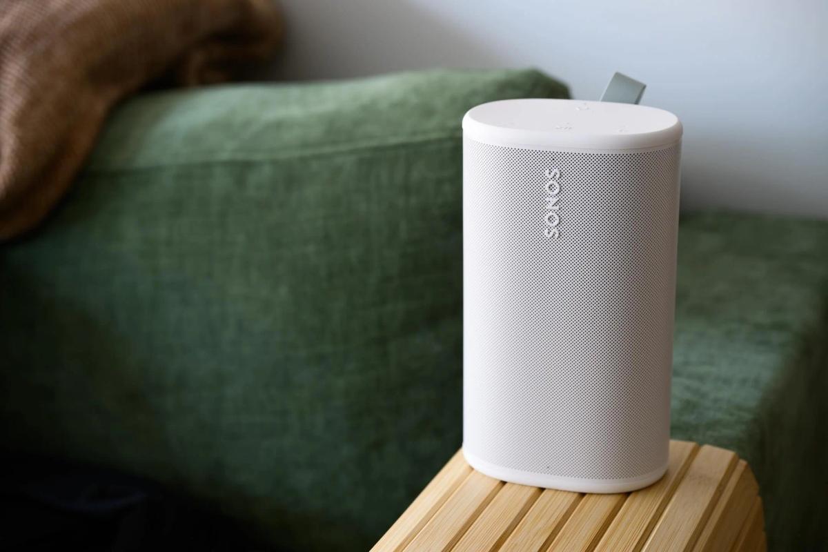 Sonos Play: Safe Yet Best Portable Speaker Yet