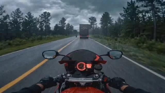 Edit Only What Changes: Buzzy Redefines Video Workflow