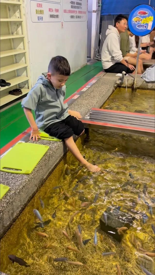 Kid’s Delight: Fish Foot Spa Adventure in Yilan