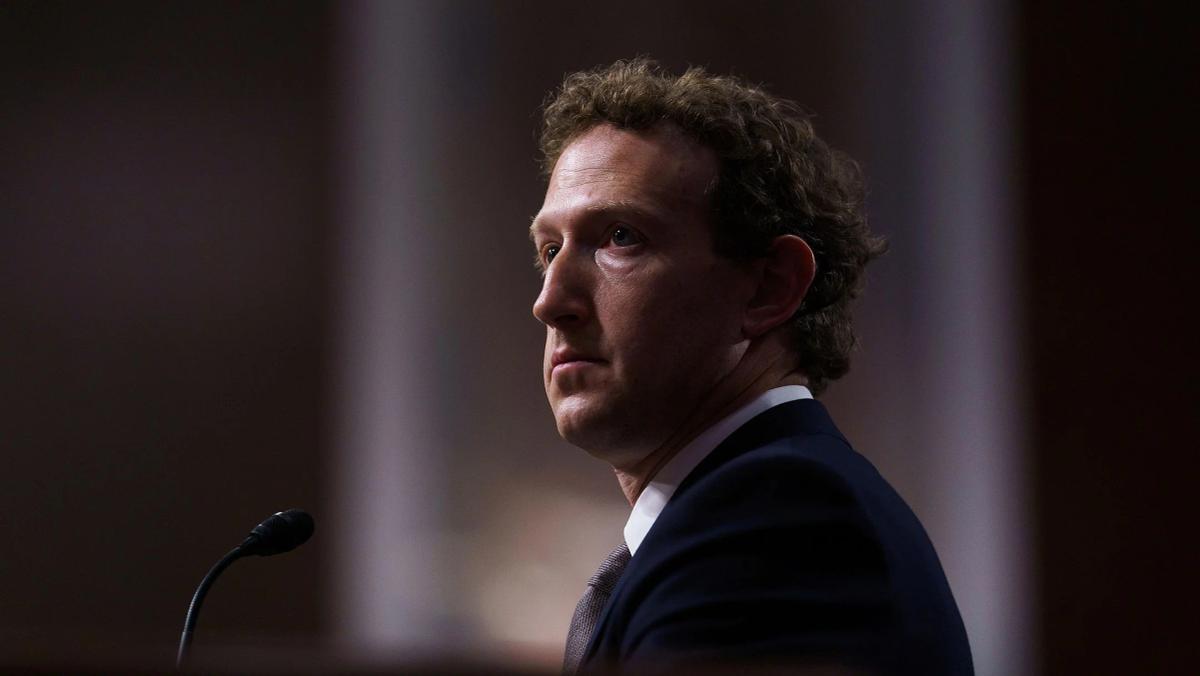 Unlock Zuckerberg’s Psychology Tricks: 10 Principles for You