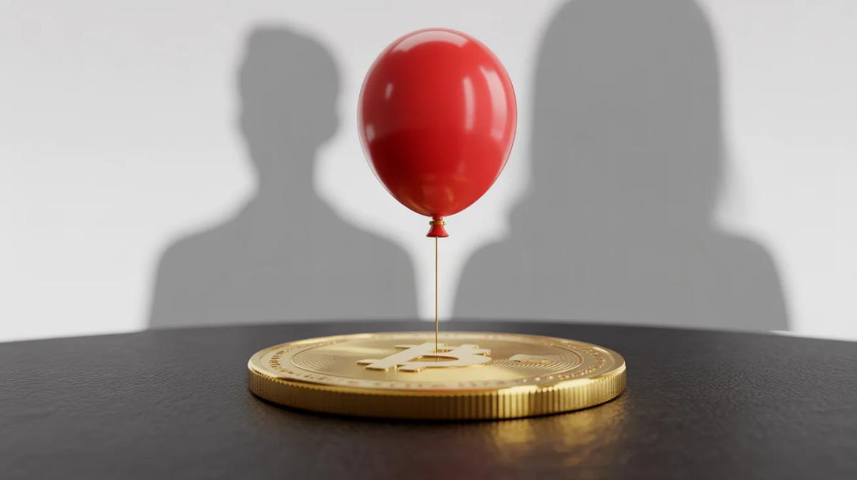 Trump's Memecoin Turns Crypto Into Partisan Battleground, Warns Hoskinson