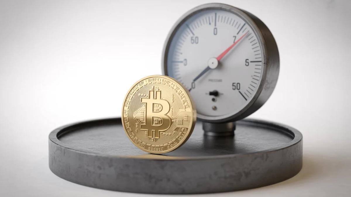 Bitcoin Avoids ATHs During ISM Contraction Periods