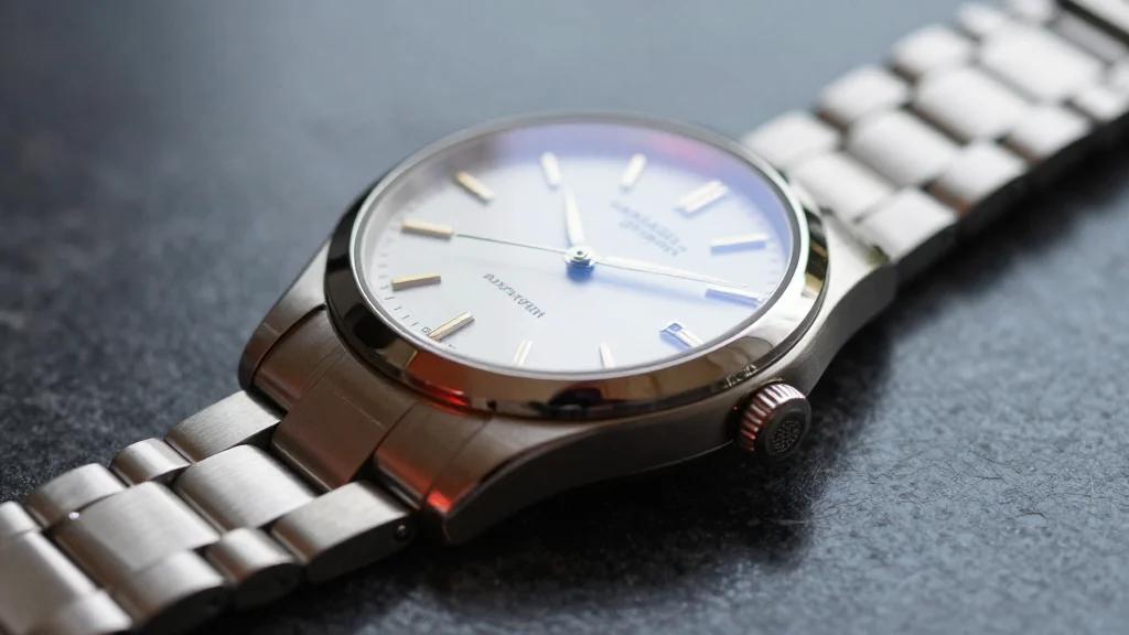 Iran War Sends Luxury Watch Market Into a Downturn