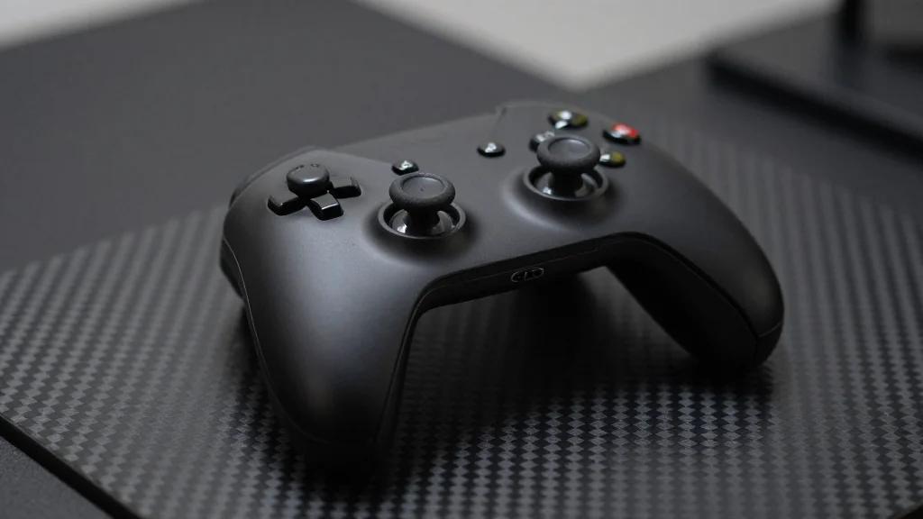 New Steam Controller Improves Ergonomics and Functionality