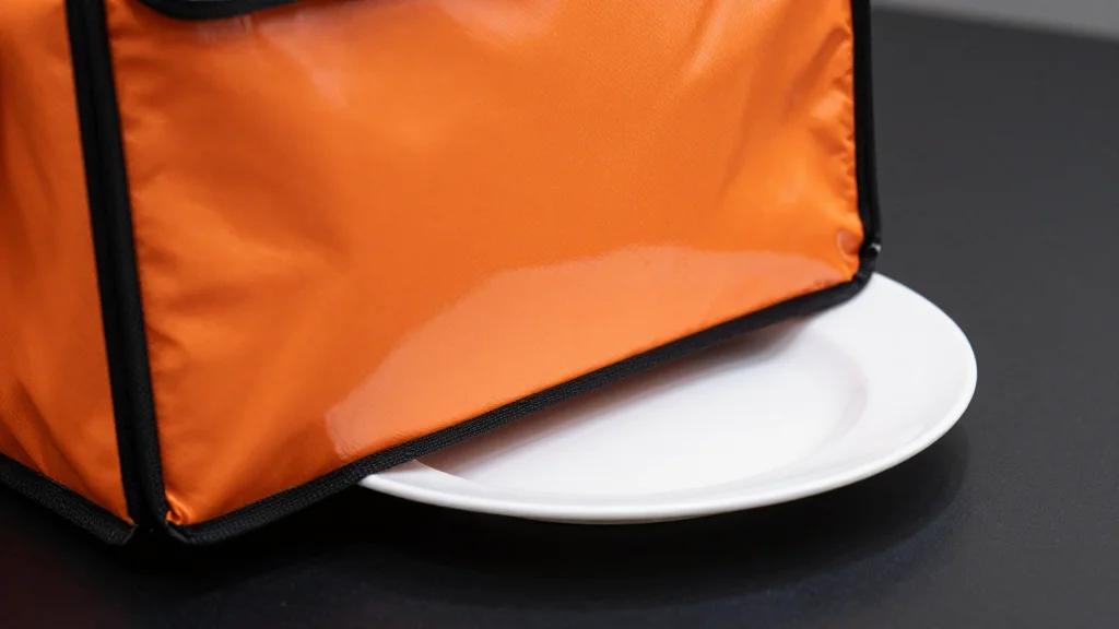 Delivery Apps Undermine Restaurant Economics, Rival Sysco's Power