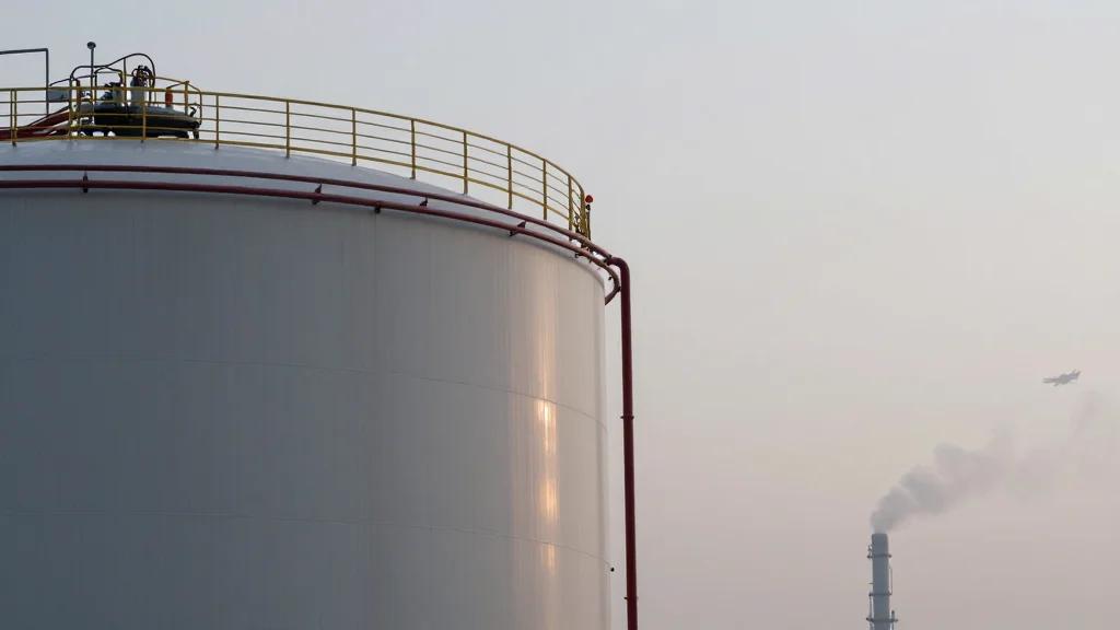 EU Warns Prolonged Energy Market Disruption From Iran War