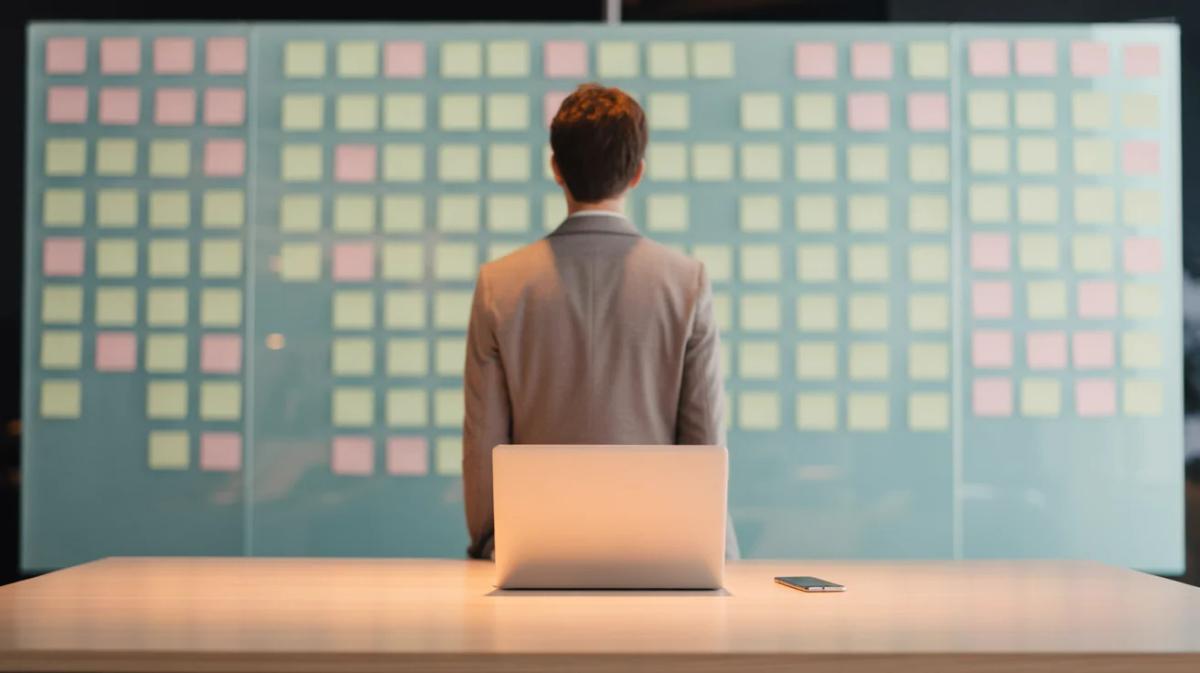 Mediocre Sales Leaders Start Day One Ignorant of Product