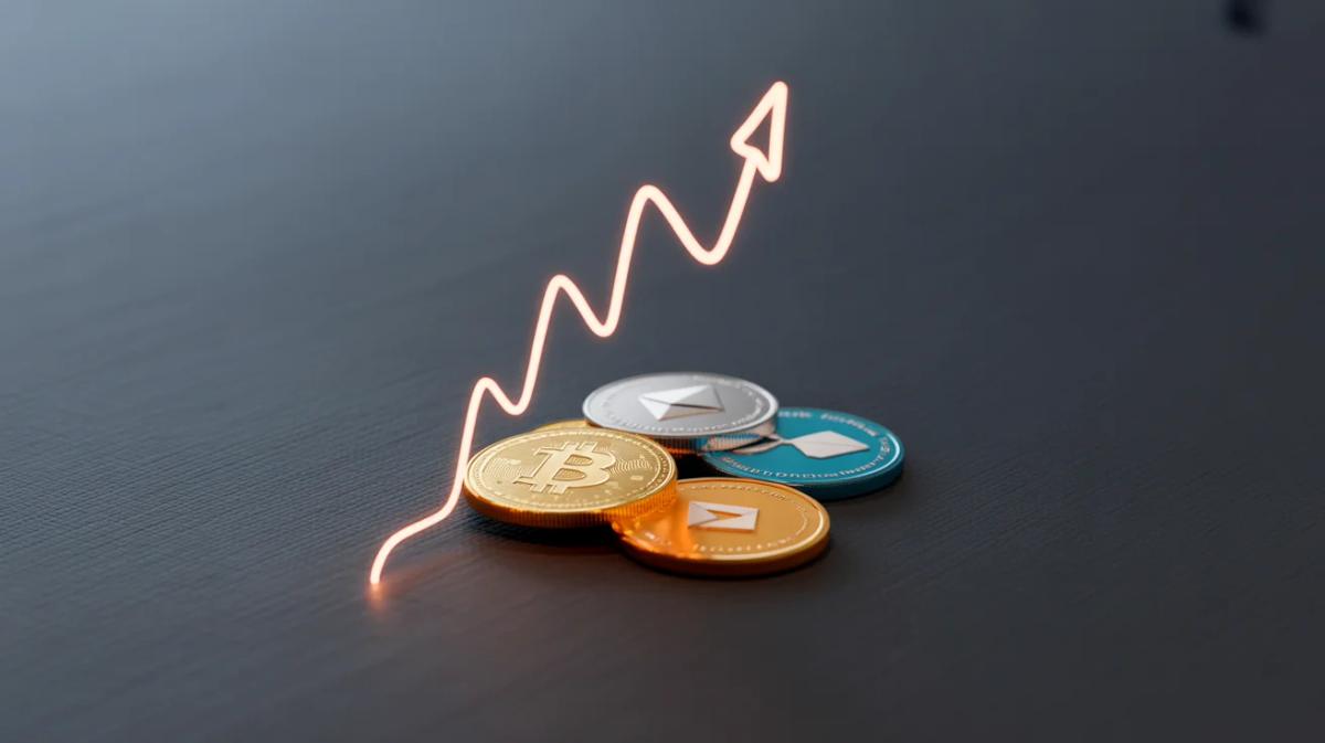 Institutional ETF Money Flee Bitcoin, Flocks to XRP, SOL